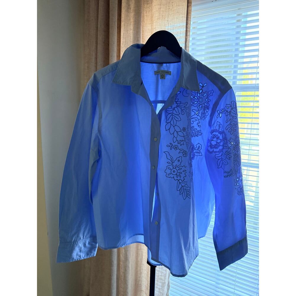 3 for $9 Free assembly blue 100% cotton button down shirt floral cut out euc XL